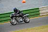 Vintage-motorcycle-club;eventdigitalimages;mallory-park;mallory-park-trackday-photographs;no-limits-trackdays;peter-wileman-photography;trackday-digital-images;trackday-photos;vmcc-festival-1000-bikes-photographs